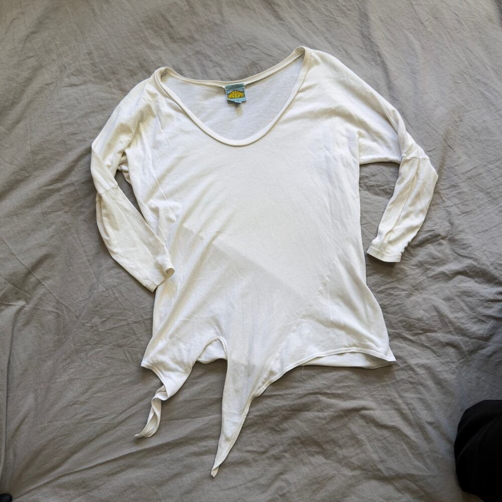 C&C CALIFORNIA WOMENS WHITE DEEP V-NECK T-SHIRT